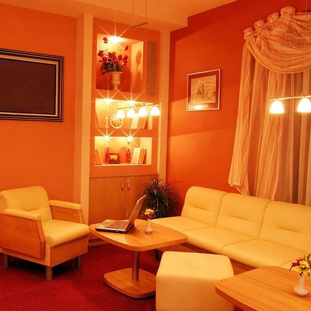 Hotel Palace Πίλζεν Εξωτερικό φωτογραφία